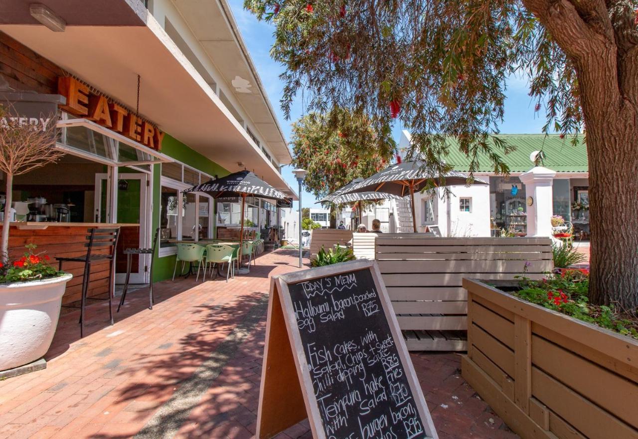 Twentyfour 17 Inn Hermanus Eksteriør bilde
