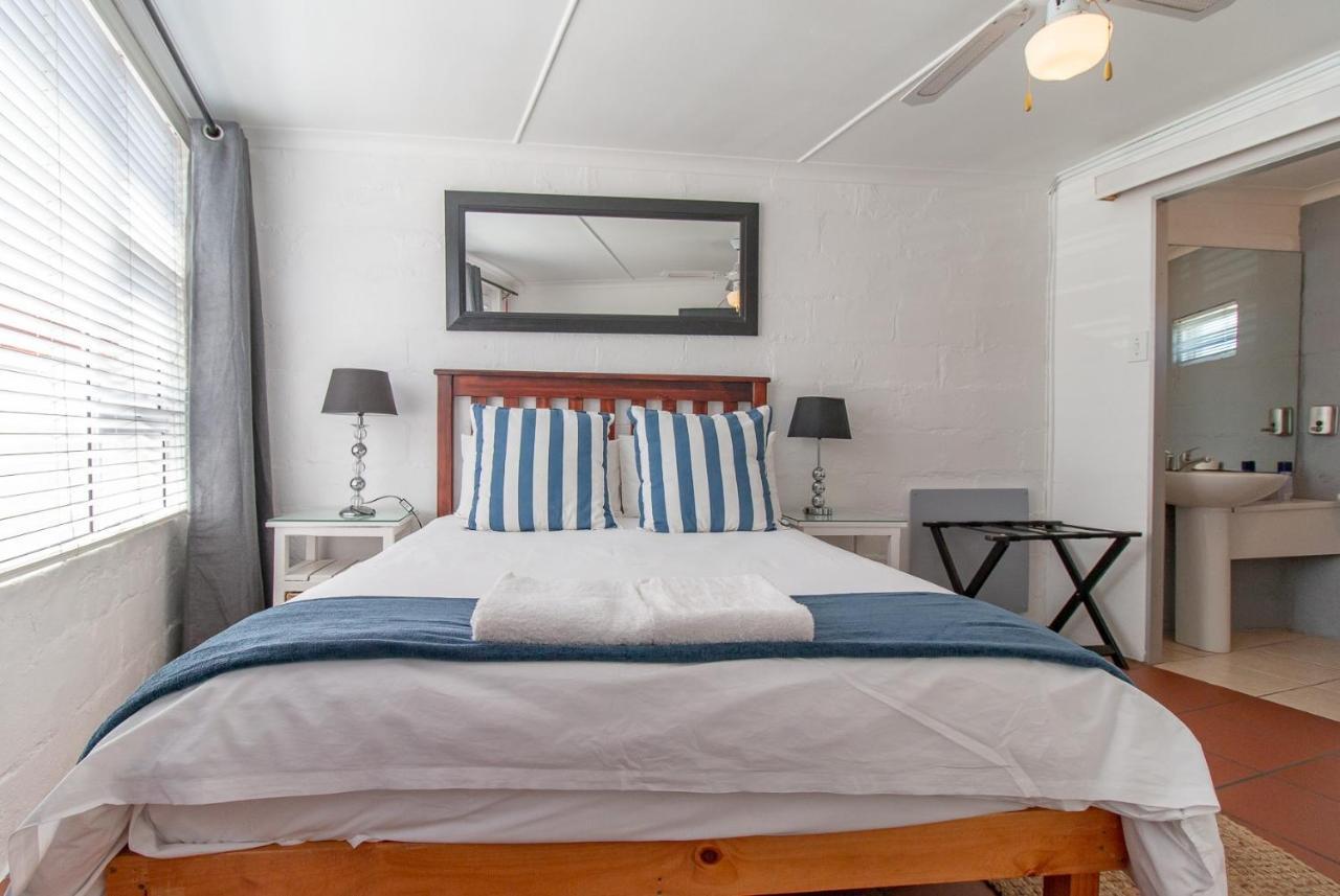 Twentyfour 17 Inn Hermanus Eksteriør bilde